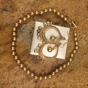 Necklace & earrings set